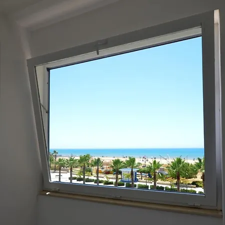 Aparthotel Madagi Beachfront