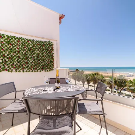 Aparthotel Madagi Beachfront Pozzallo