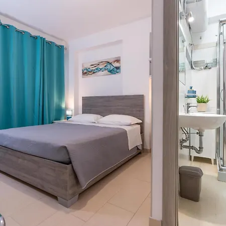 Madagi Beachfront Aparthotel